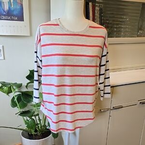 EUC Vineyard Vines Stripe Tee Size XS